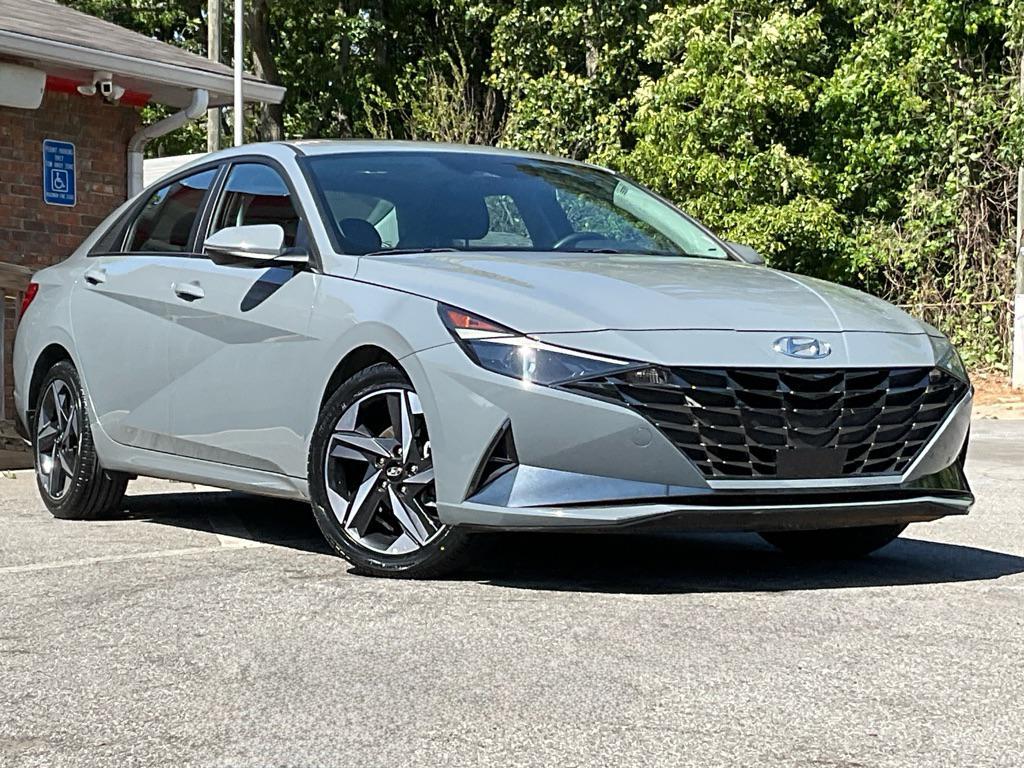 used 2022 Hyundai Elantra car, priced at $19,384