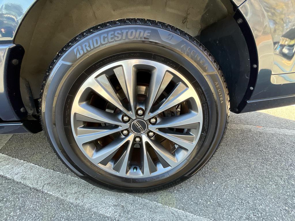 used 2015 Lincoln Navigator car, priced at $16,485