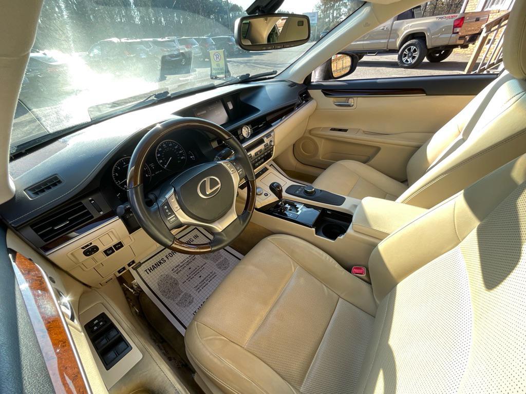 used 2015 Lexus ES 350 car, priced at $17,685