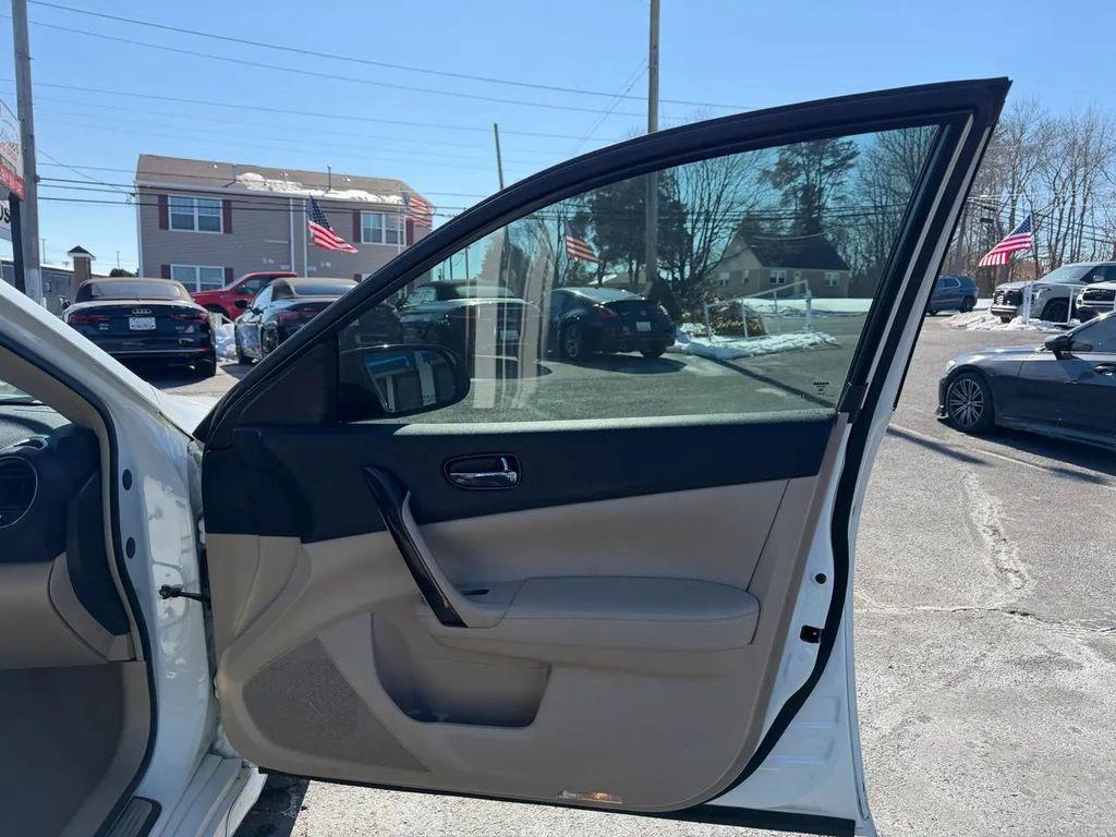 used 2014 Nissan Maxima car, priced at $10,995