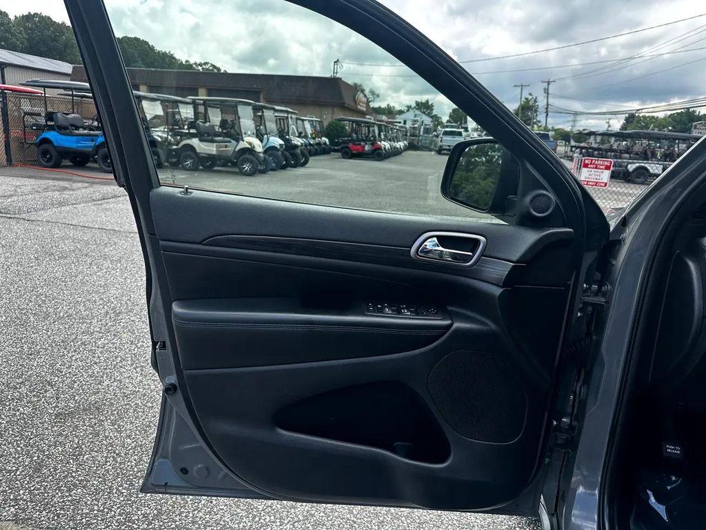 used 2019 Jeep Grand Cherokee car, priced at $21,995