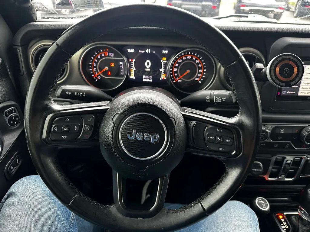 used 2021 Jeep Gladiator car, priced at $28,495