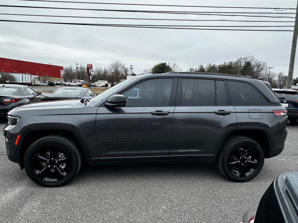 used 2023 Jeep Grand Cherokee car, priced at $24,495
