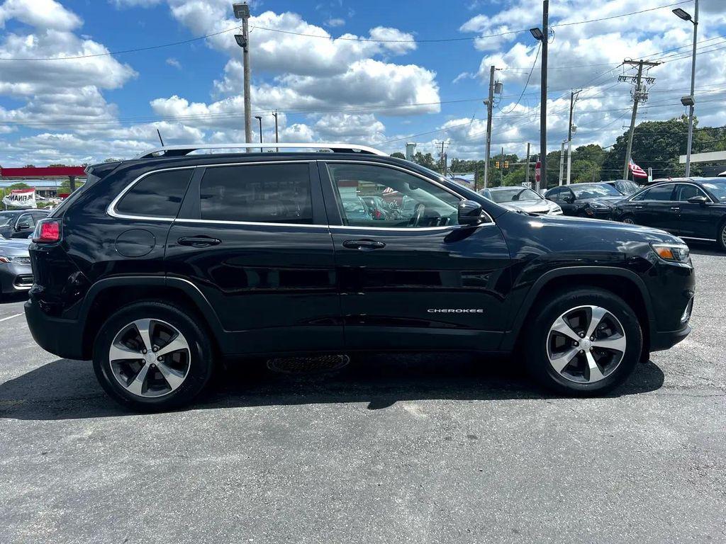 used 2019 Jeep Cherokee car, priced at $15,995