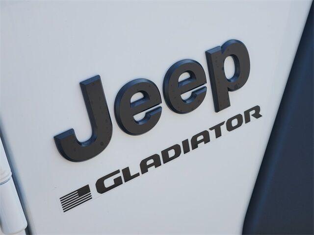 new 2026 Jeep Gladiator car, priced at $40,330