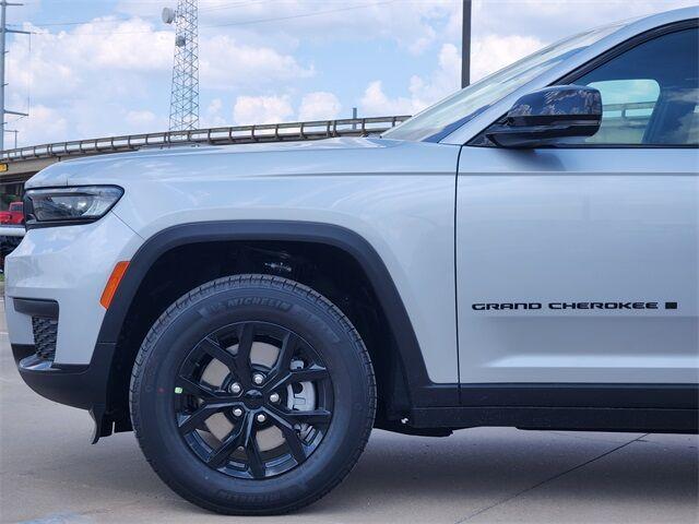 new 2025 Jeep Grand Cherokee L car, priced at $42,456