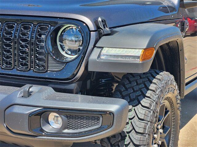 new 2025 Jeep Wrangler car, priced at $42,953