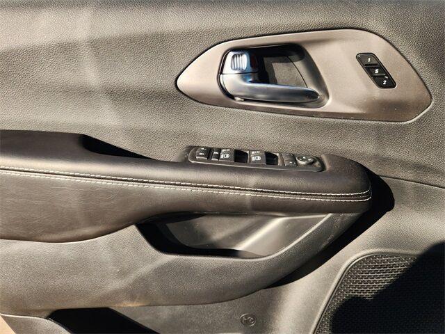 new 2026 Chrysler Pacifica car, priced at $39,655