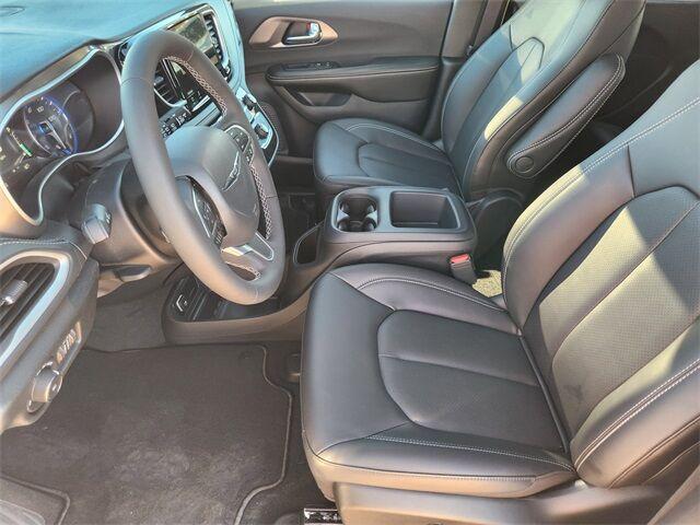 new 2026 Chrysler Pacifica car, priced at $39,655