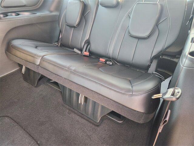 new 2026 Chrysler Pacifica car, priced at $39,655