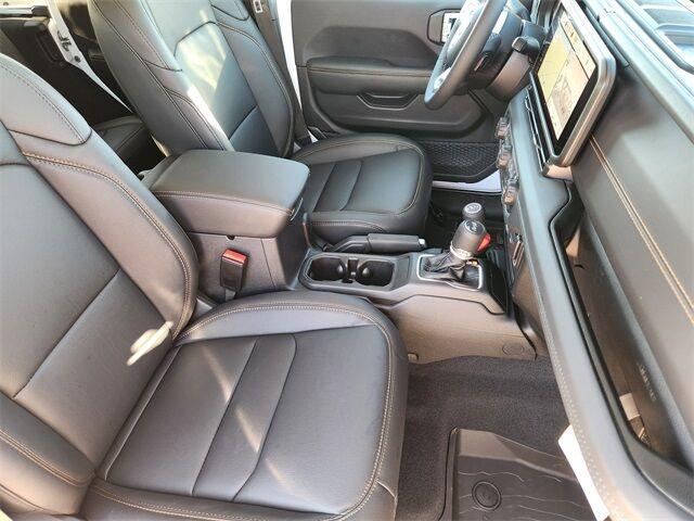 new 2026 Jeep Wrangler car, priced at $52,418