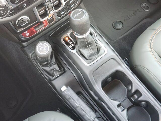 new 2025 Jeep Gladiator car, priced at $53,256