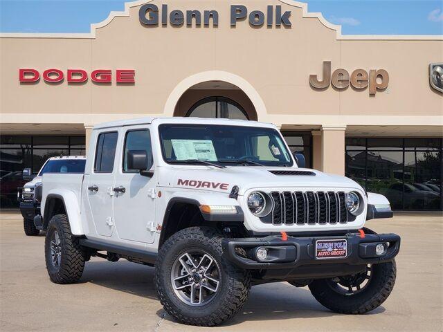 new 2025 Jeep Gladiator car, priced at $53,256