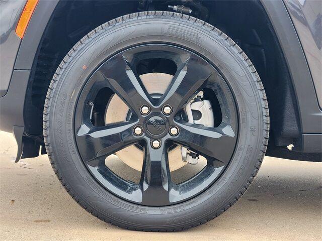 new 2025 Jeep Grand Cherokee L car, priced at $45,988