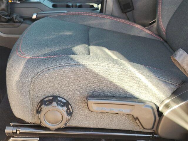 new 2025 Jeep Gladiator car, priced at $46,998