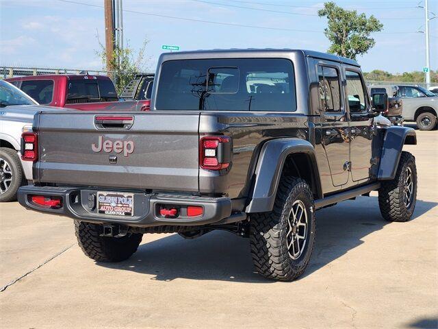 new 2025 Jeep Gladiator car, priced at $46,998