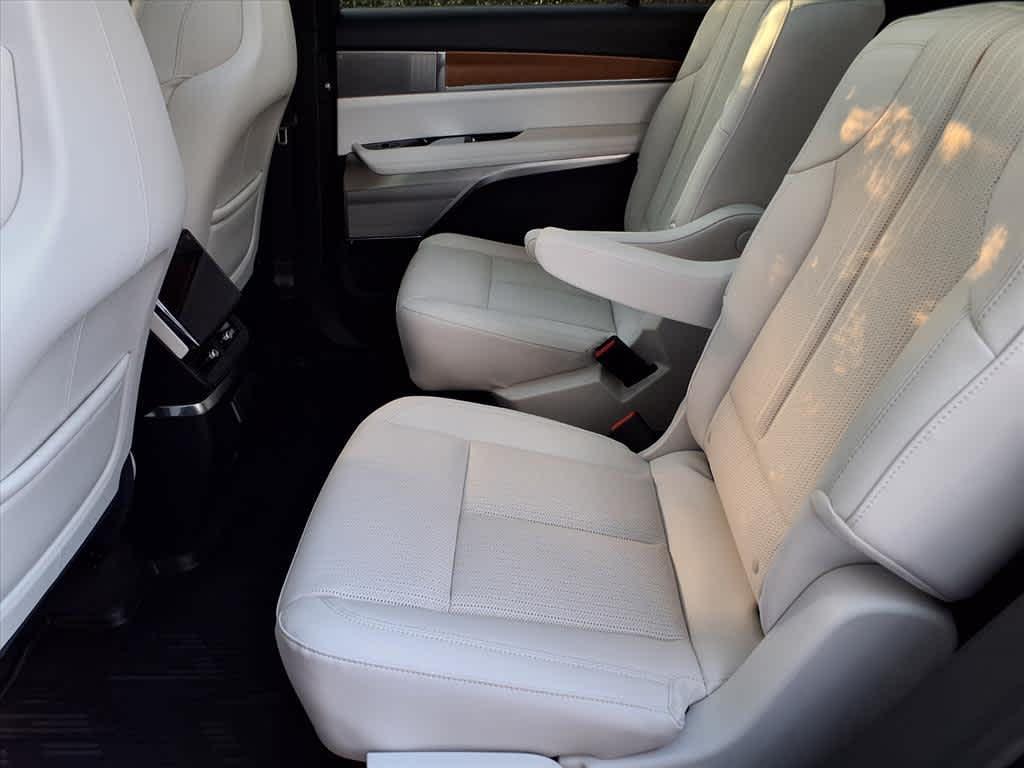 new 2026 Cadillac VISTIQ car, priced at $81,185