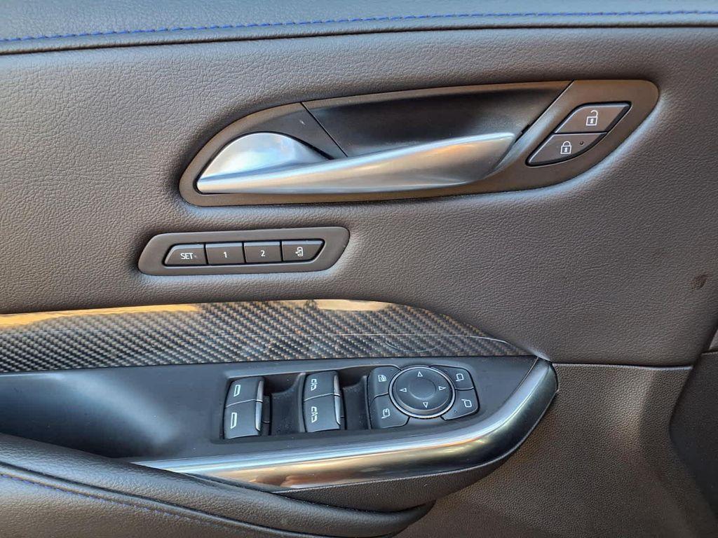 used 2024 Cadillac XT4 car, priced at $34,313