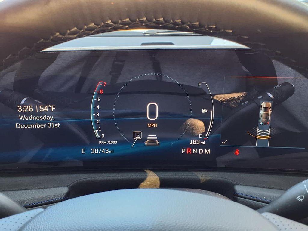 used 2024 Cadillac XT4 car, priced at $34,313