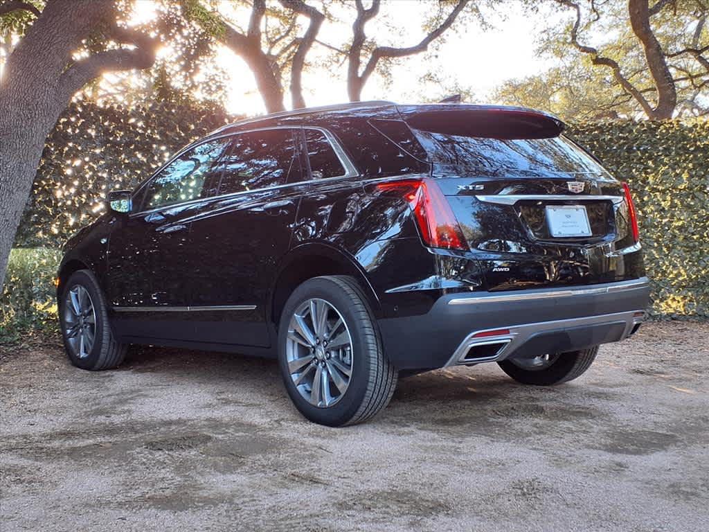 used 2025 Cadillac XT5 car, priced at $46,713