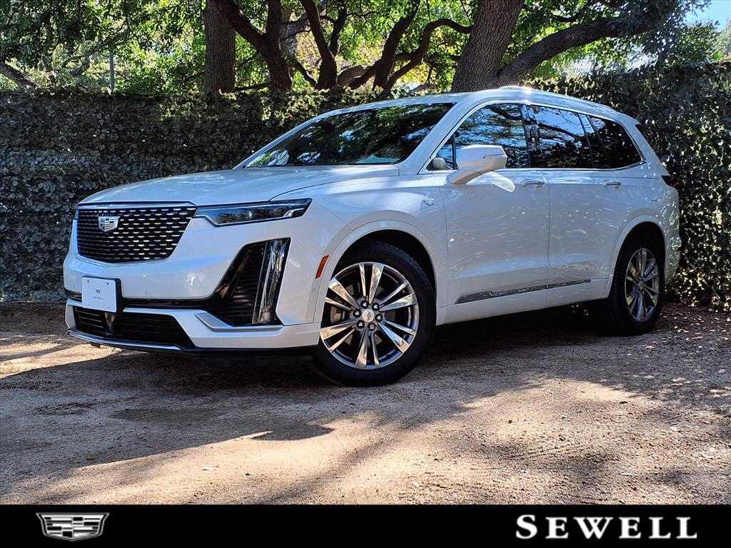 used 2020 Cadillac XT6 car, priced at $23,998