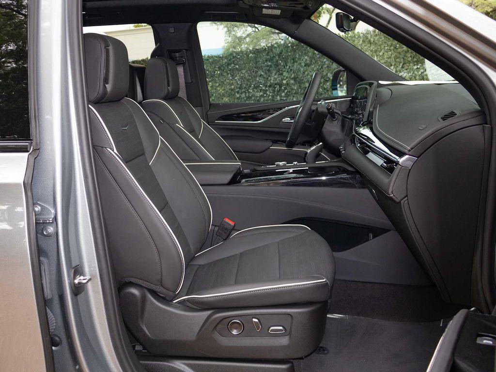 2024 Argent Silver Metallic Cadillac Escalade