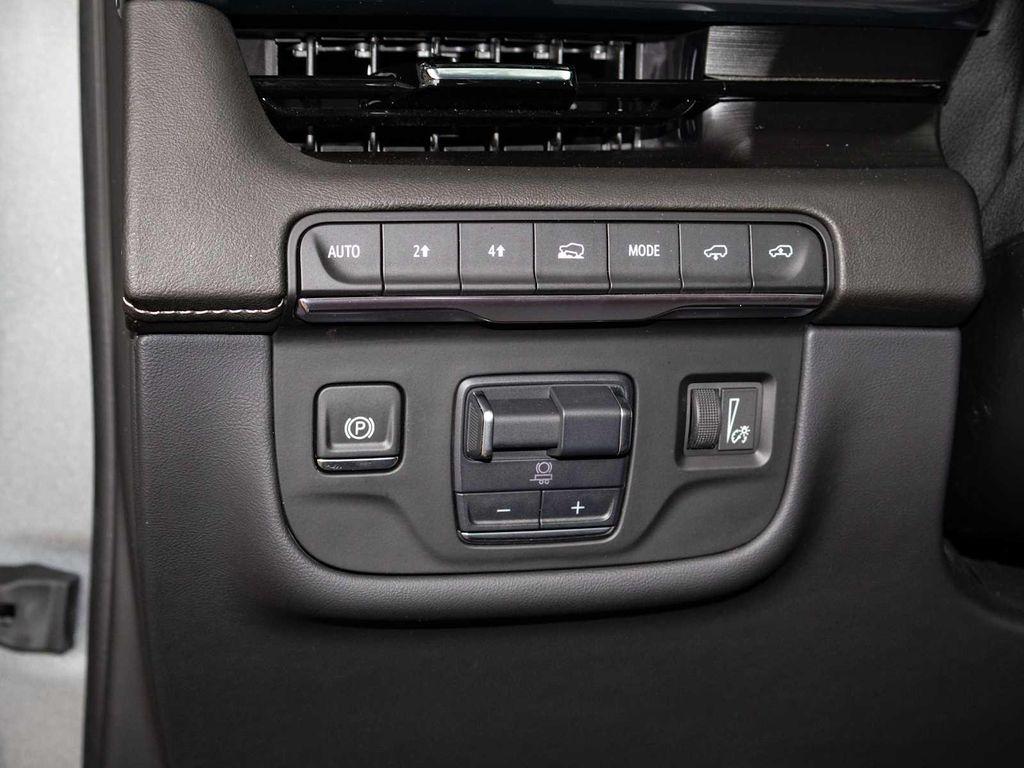 2024 Argent Silver Metallic Cadillac Escalade