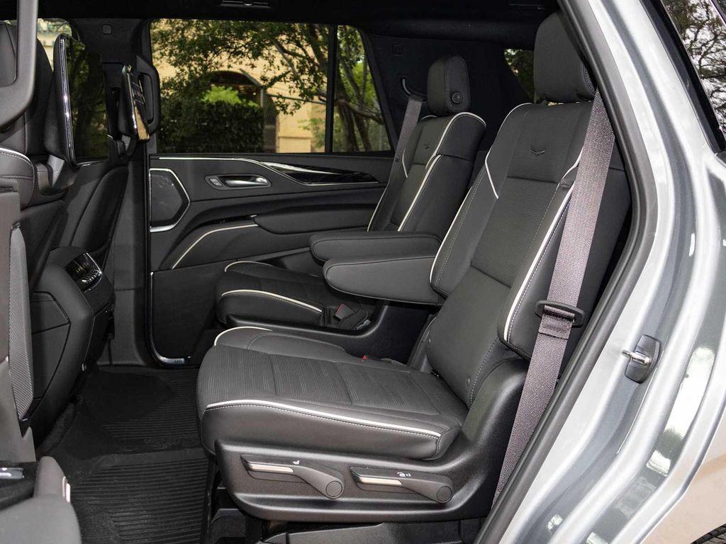 2024 Argent Silver Metallic Cadillac Escalade