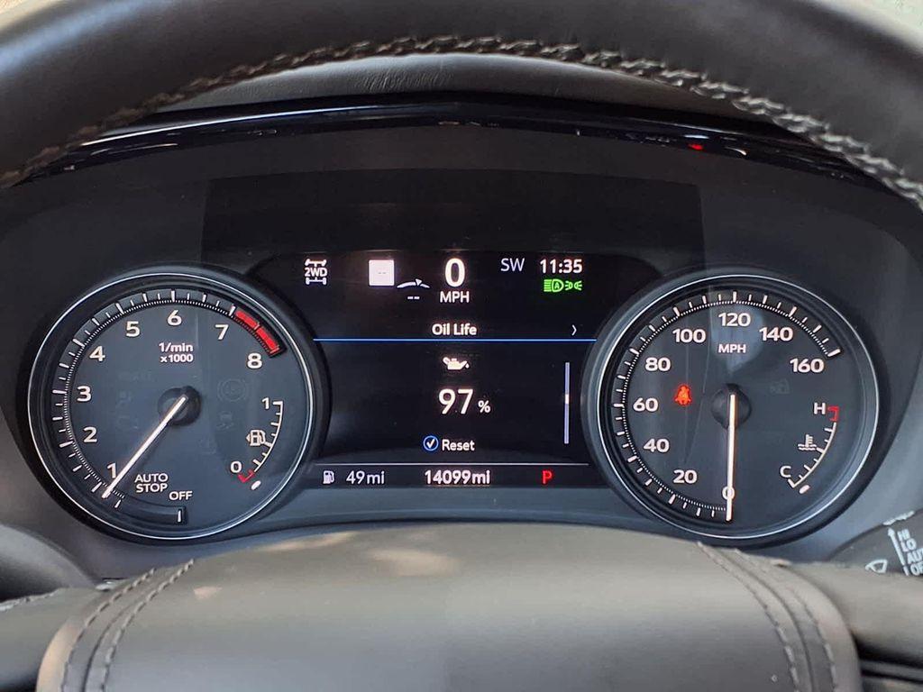 used 2024 Cadillac XT6 car, priced at $51,818