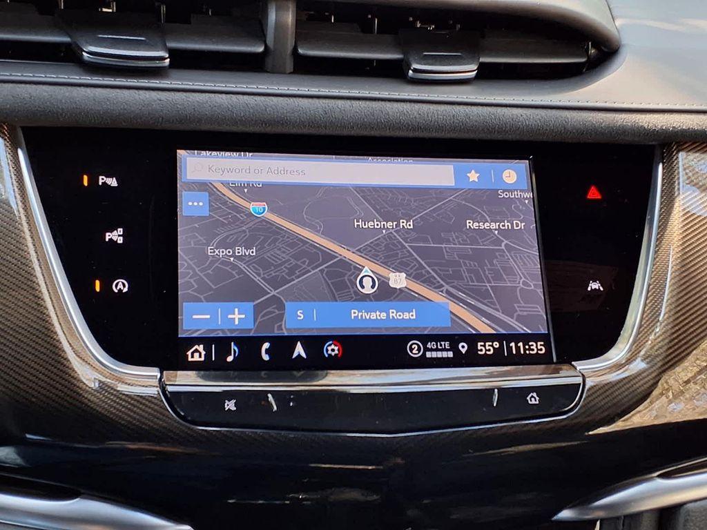 used 2024 Cadillac XT6 car, priced at $51,818