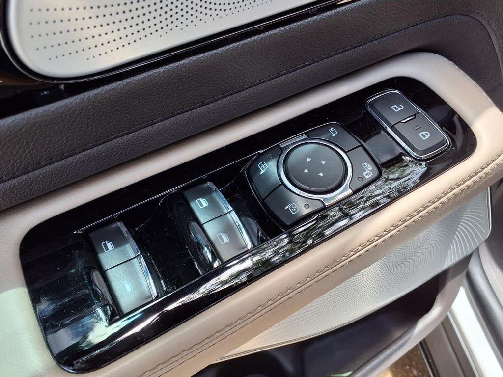 used 2023 Lincoln Aviator car, priced at $43,938