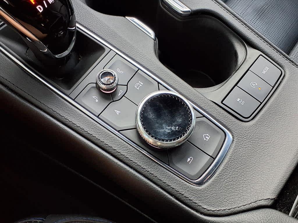 used 2024 Cadillac XT4 car, priced at $35,998