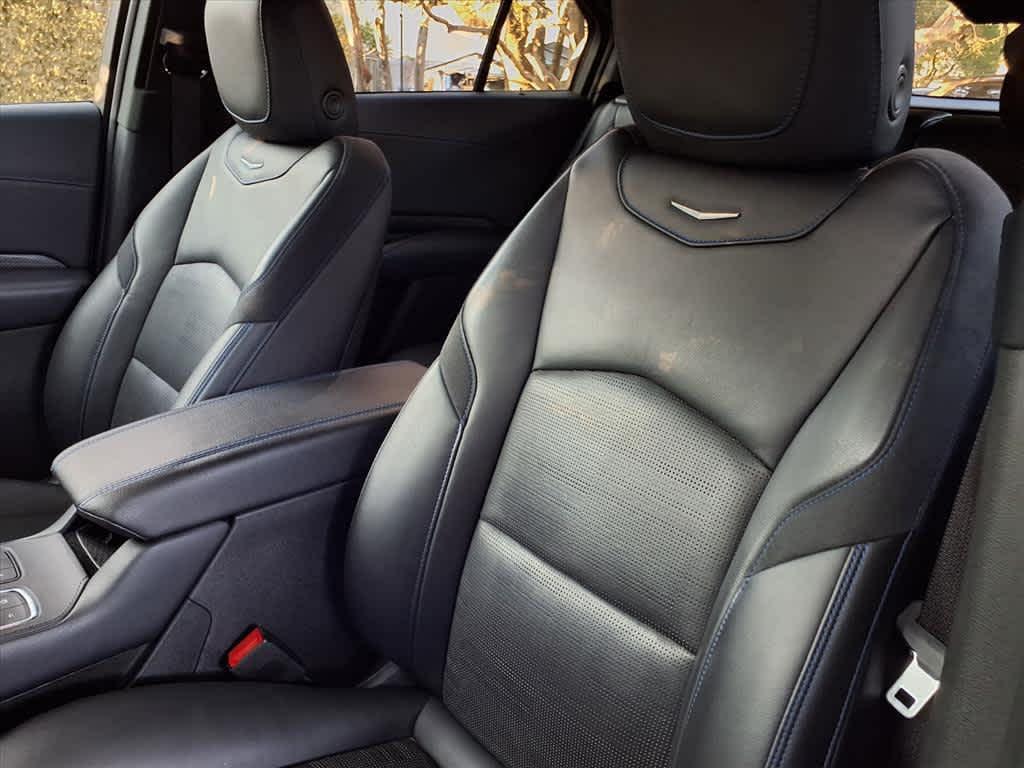 used 2024 Cadillac XT4 car, priced at $35,998