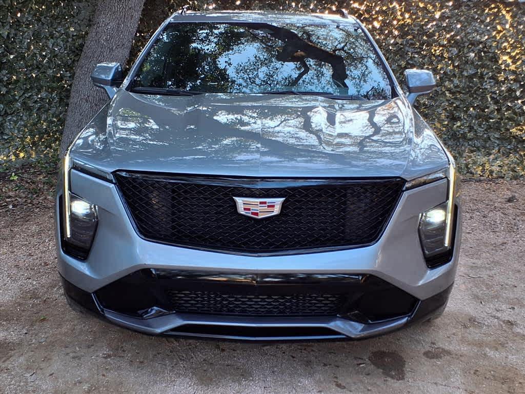 used 2024 Cadillac XT4 car, priced at $35,998