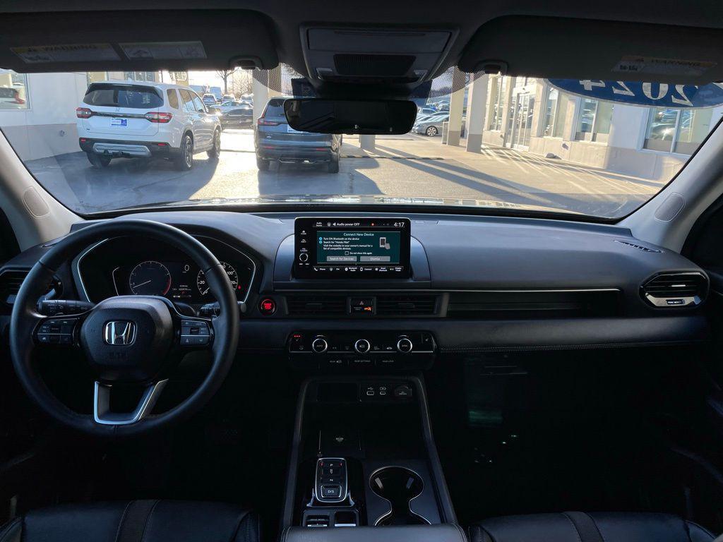 used 2024 Honda Pilot car, priced at $37,480