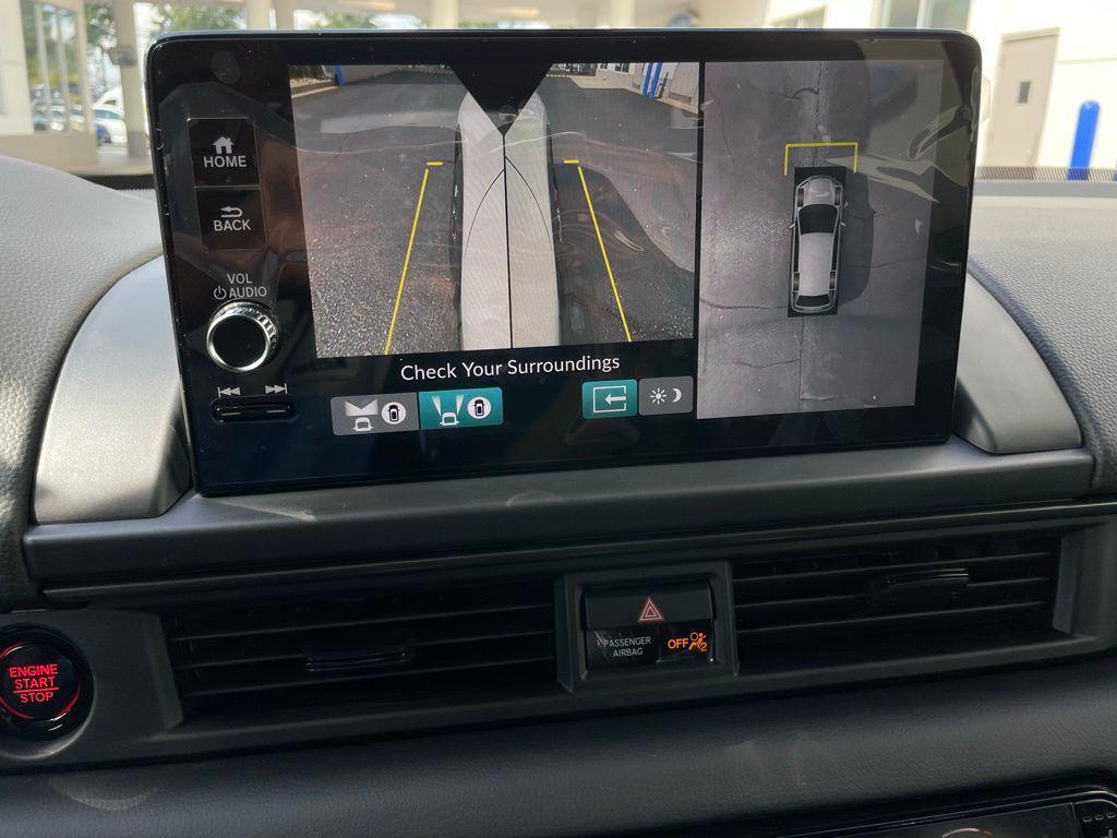 new 2025 Honda Pilot car, priced at $51,830