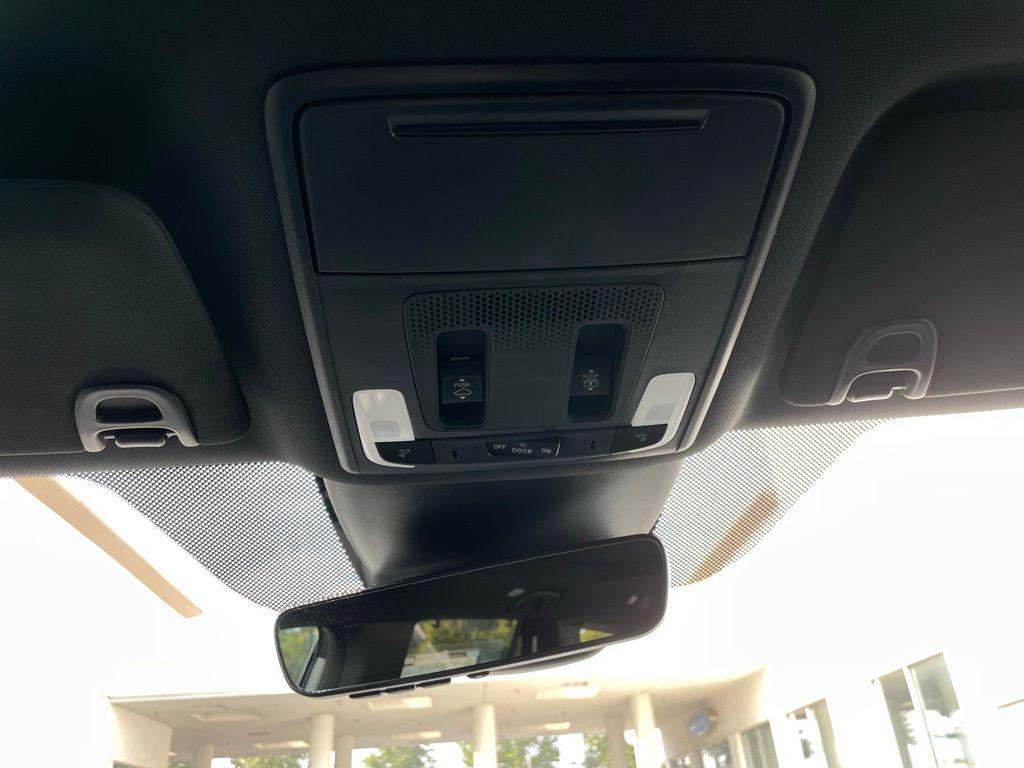 new 2025 Honda Pilot car, priced at $51,830