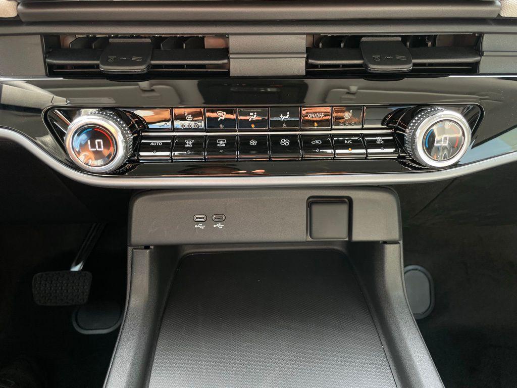 new 2026 Honda Prologue car, priced at $49,350