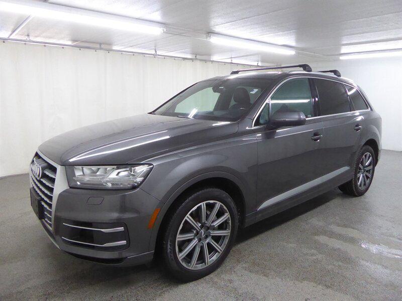 used 2018 Audi Q7 car, priced at $15,500