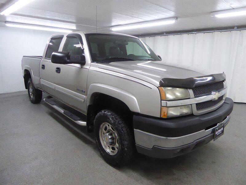 used 2004 Chevrolet Silverado 2500 car, priced at $15,000