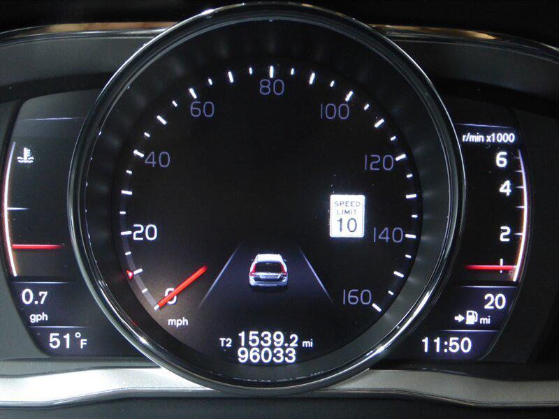 used 2016 Volvo XC70 car, priced at $16,500