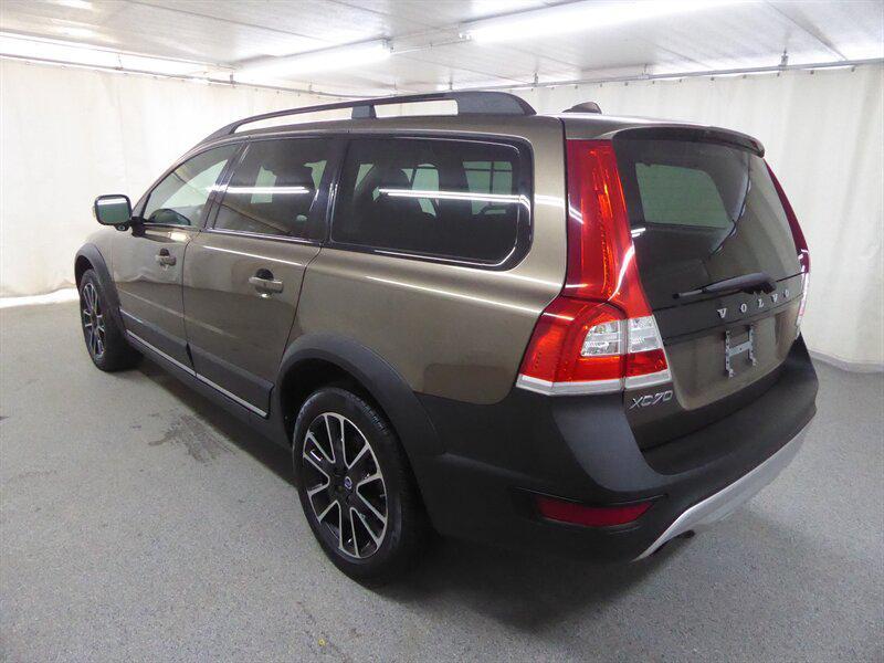 used 2016 Volvo XC70 car, priced at $16,500