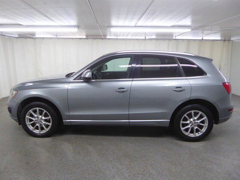 used 2010 Audi Q5 car, priced at $6,500