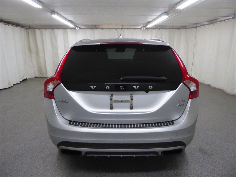 used 2015 Volvo V60 Cross Country car, priced at $12,000