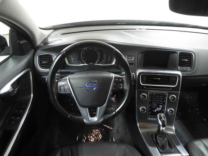 used 2015 Volvo V60 Cross Country car, priced at $12,000