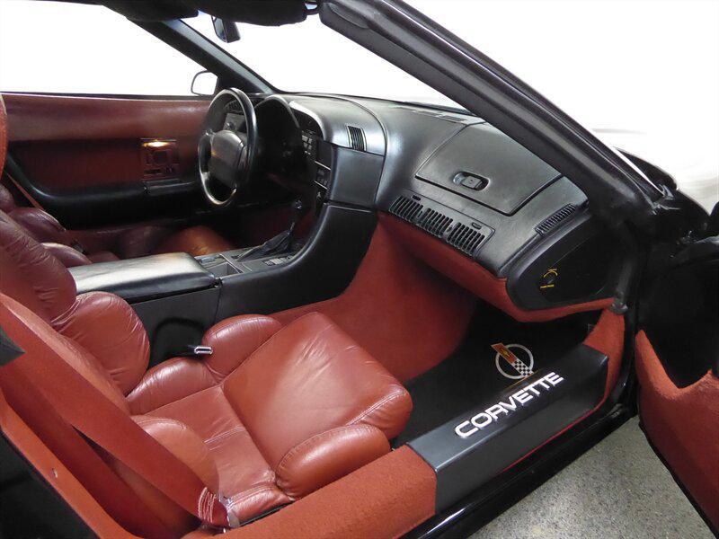 1990 Black Chevrolet Corvette