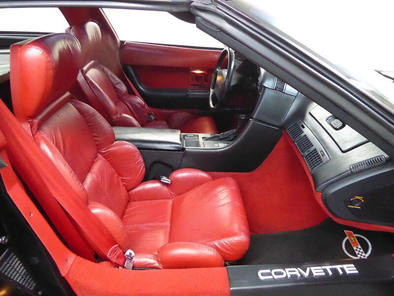 1990 Black Chevrolet Corvette
