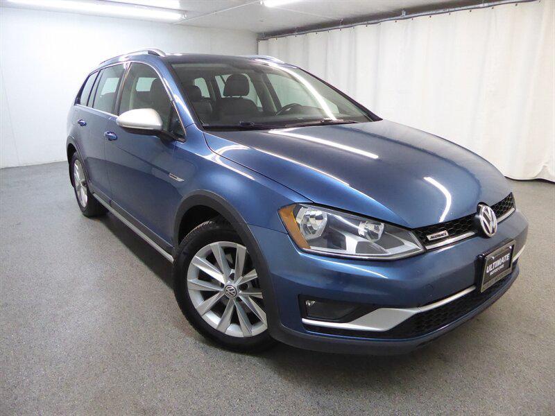 used 2017 Volkswagen Golf Alltrack car, priced at $11,000
