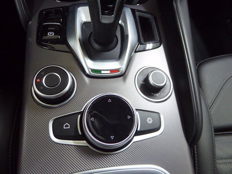 used 2022 Alfa Romeo Giulia car, priced at $27,412