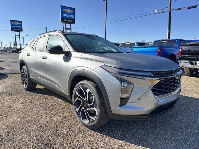 new 2026 Chevrolet Trax car, priced at $27,385
